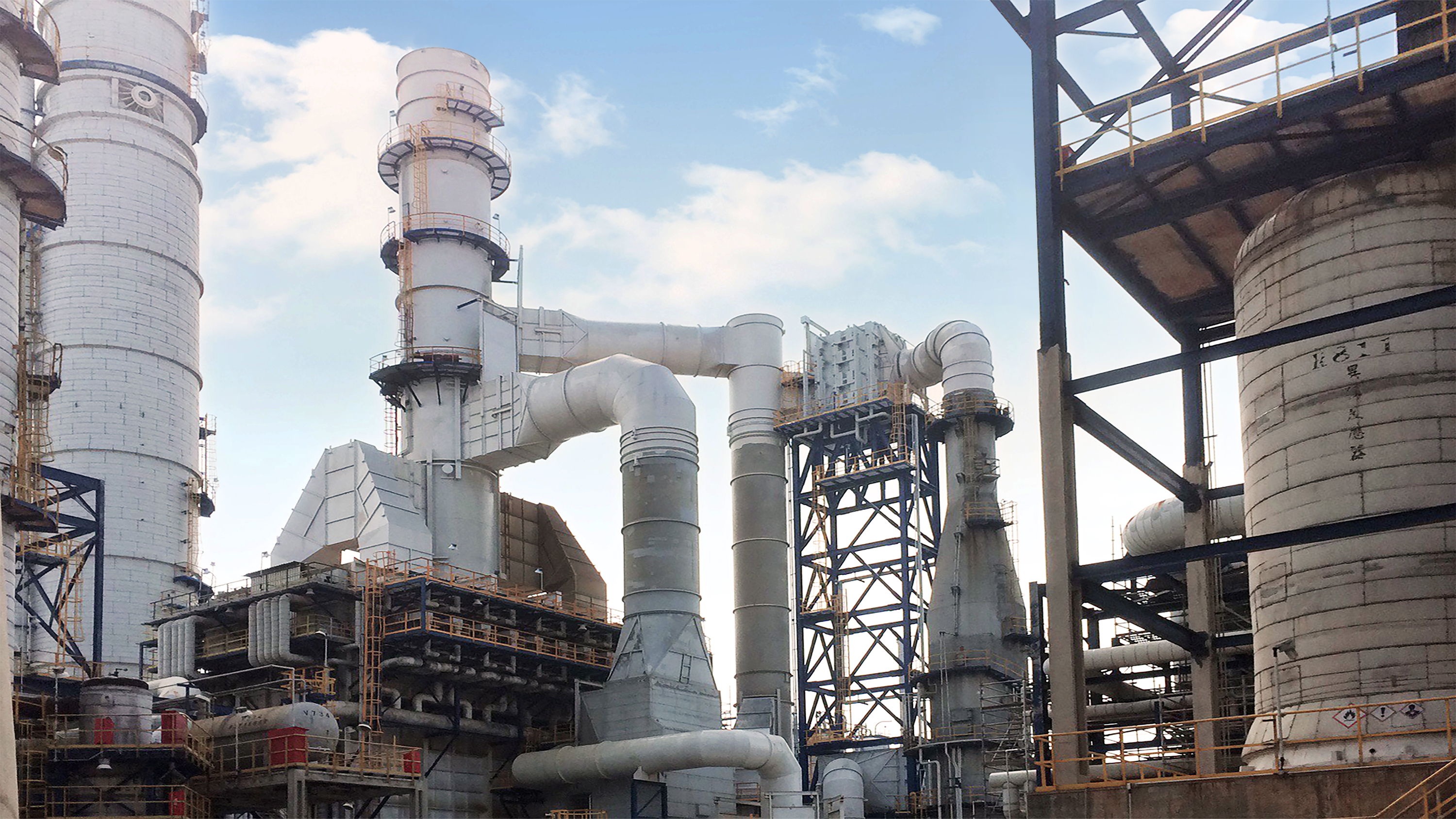 臺灣化學(xué)加熱爐煙氣消白系統(tǒng)