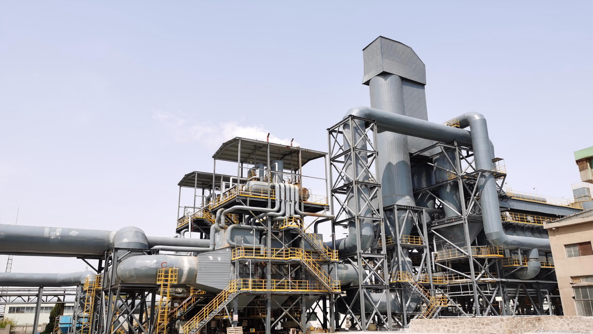 青島臺玻450t/d玻璃窯余熱鍋爐